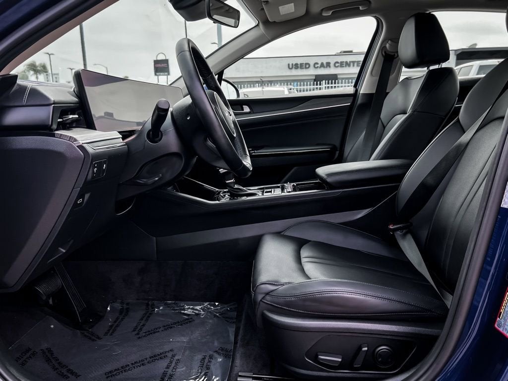 2025 Kia K5 EX