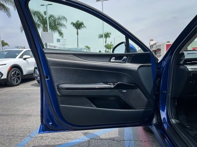 2025 Kia K5 EX