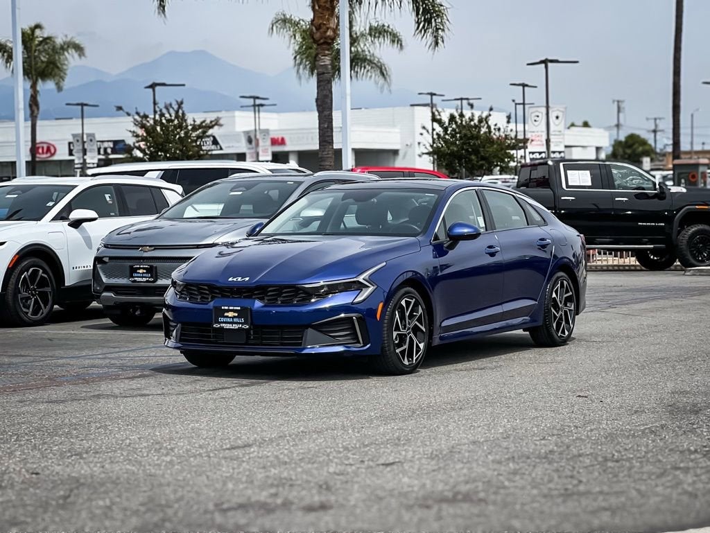 2025 Kia K5 EX