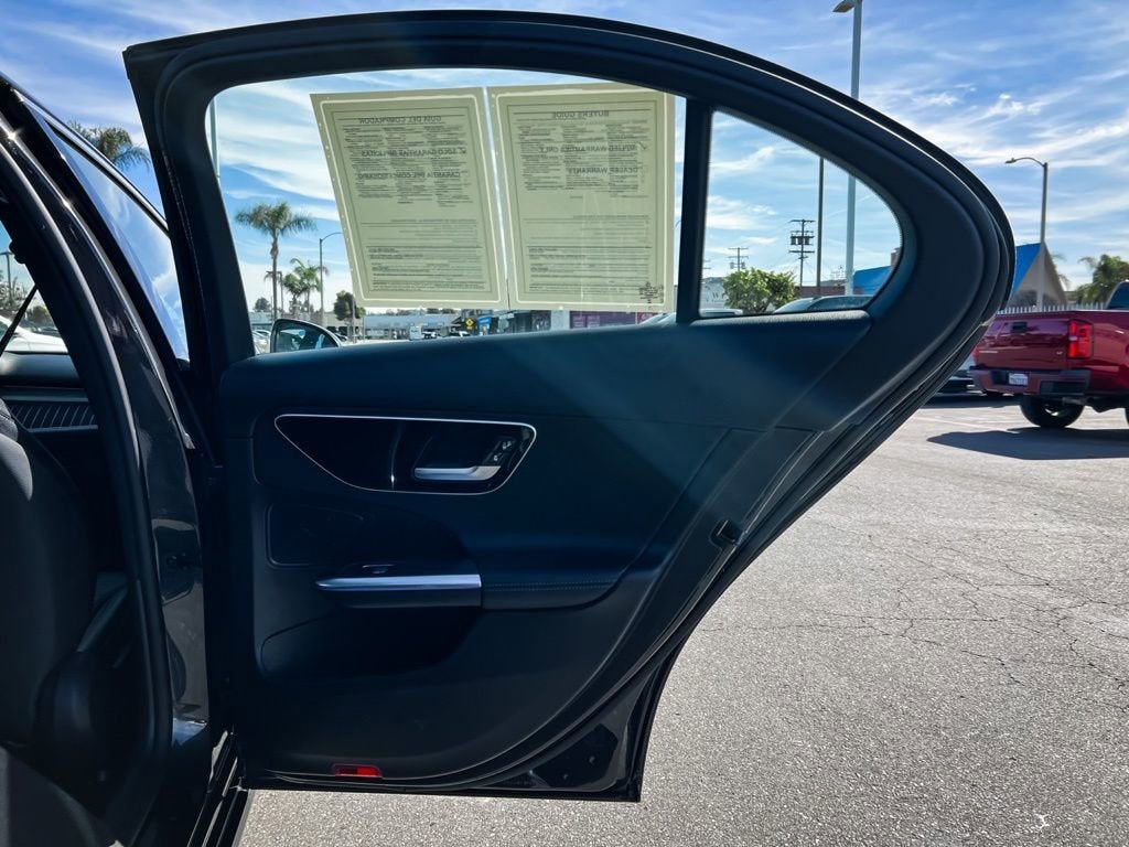 2023 Mercedes-Benz C 300 C 300