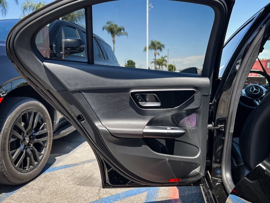 2023 Mercedes-Benz C 300 C 300
