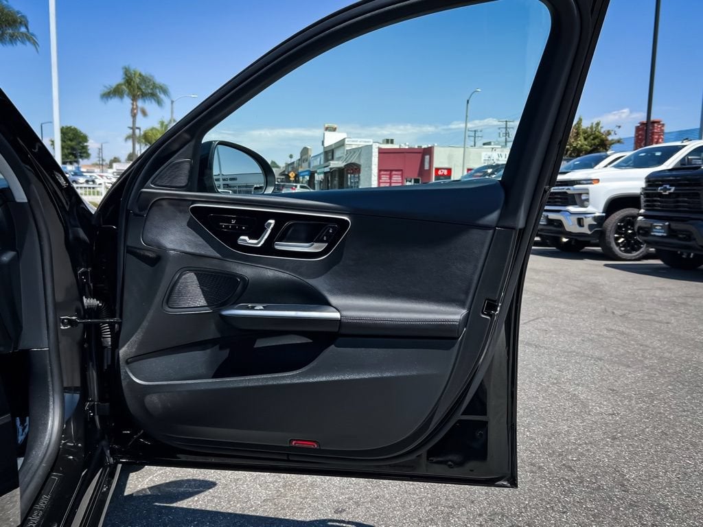 2023 Mercedes-Benz C 300 C 300