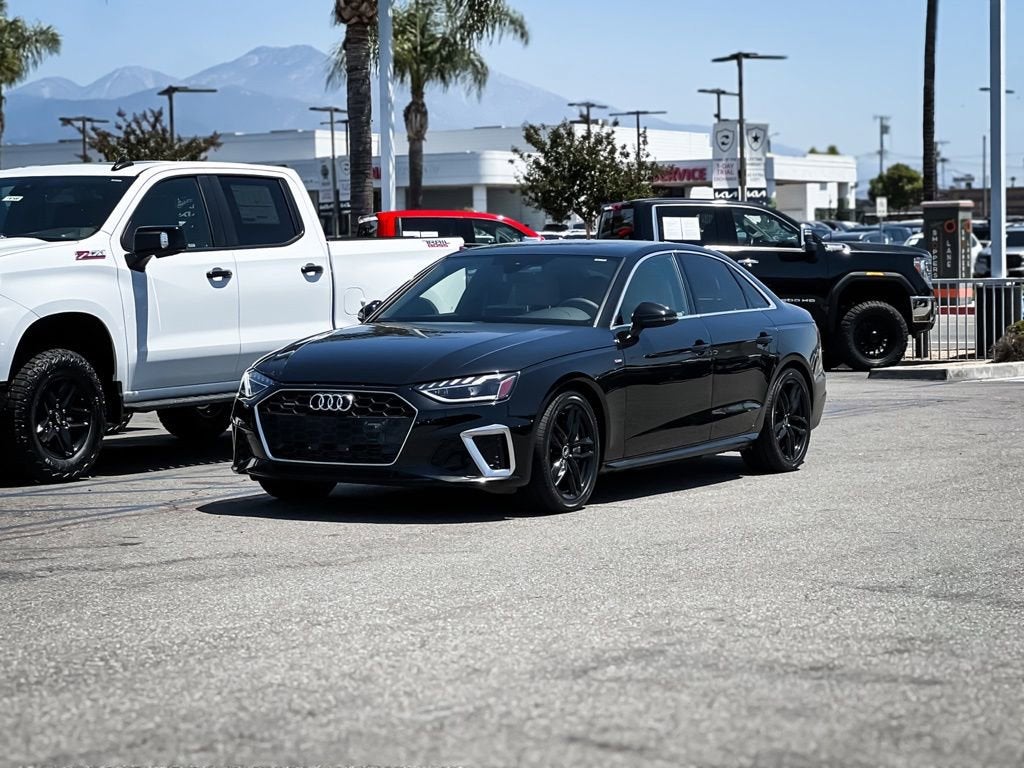 2024 Audi A4 Sedan S line Premium