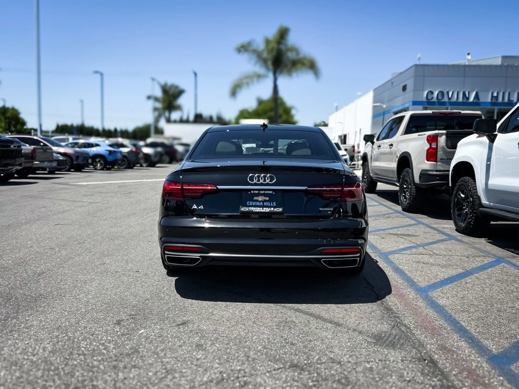 2024 Audi A4 Sedan S line Premium